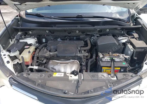 2017 Toyota Rav4 Le z USA, uszkodzony, nr VIN JTMZFREV9HJ703648